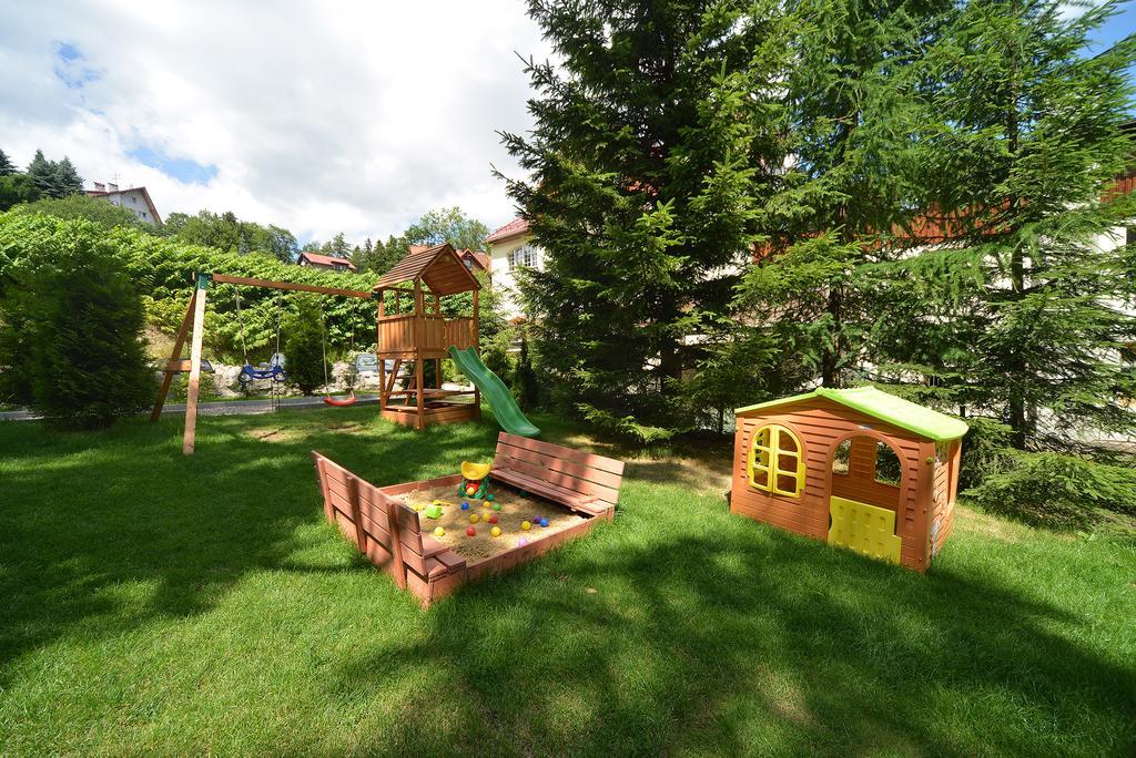 Lesny Dwor Bed & Breakfast Karpacz Dış mekan fotoğraf